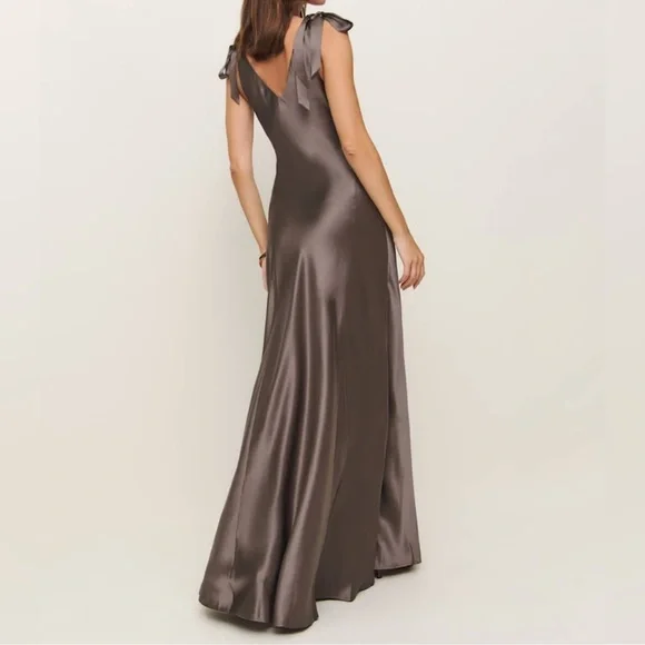 NWT Reformation Pernille Silk Maxi Dress in Magnetic Brown, Flaw - Picture 3 of 10